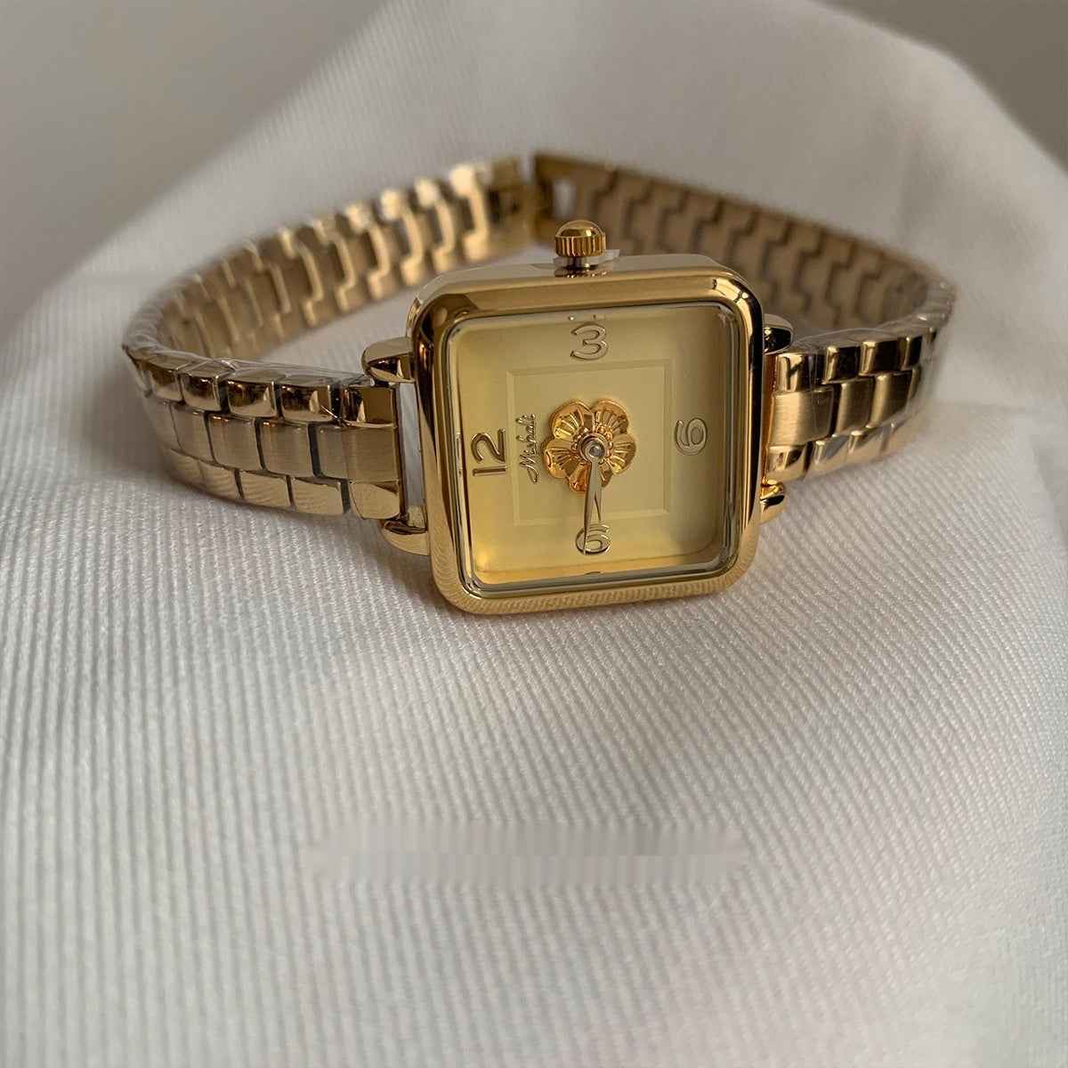 ZUORAN Camellia Steel Chain Square Niche High-grade Elegant Women's Watch