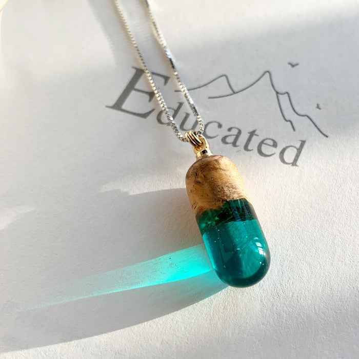 Reative Time Star Capsule Luminous Pendant Necklace